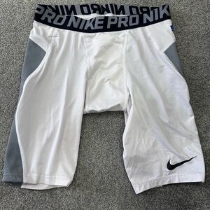 Men’s Nike Pro Hyperstrong Sliders